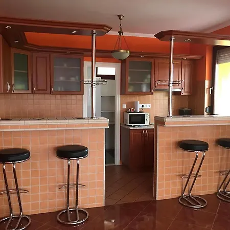 Hagy-lak Apartman *