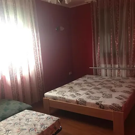 Hagy-lak Apartman アパート